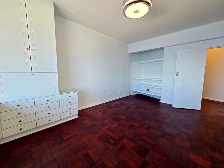 To Let 2 Bedroom Property for Rent in Sea Point Western Cape